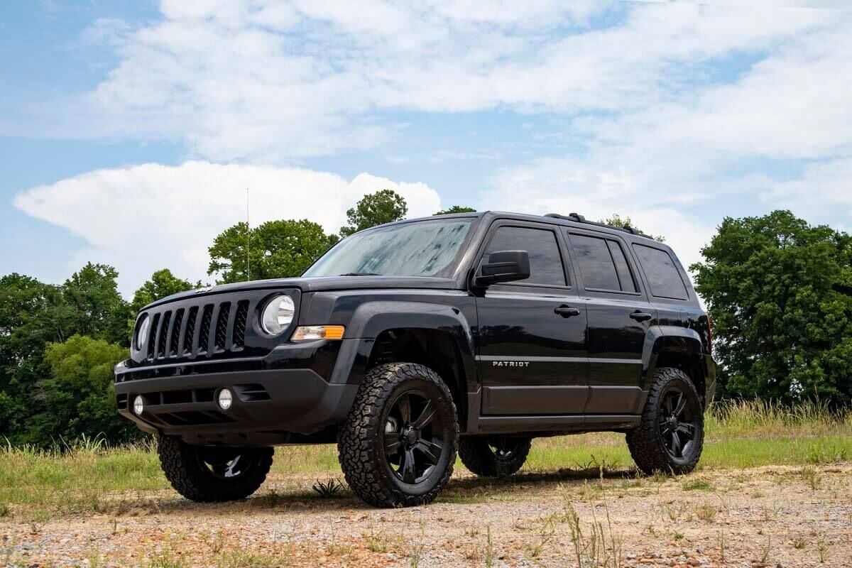 Jeep Patriot Suspension Lift Kit - Front + Rear - Rough Country - 2 Inch Lift, Rough Country - '10-'17
